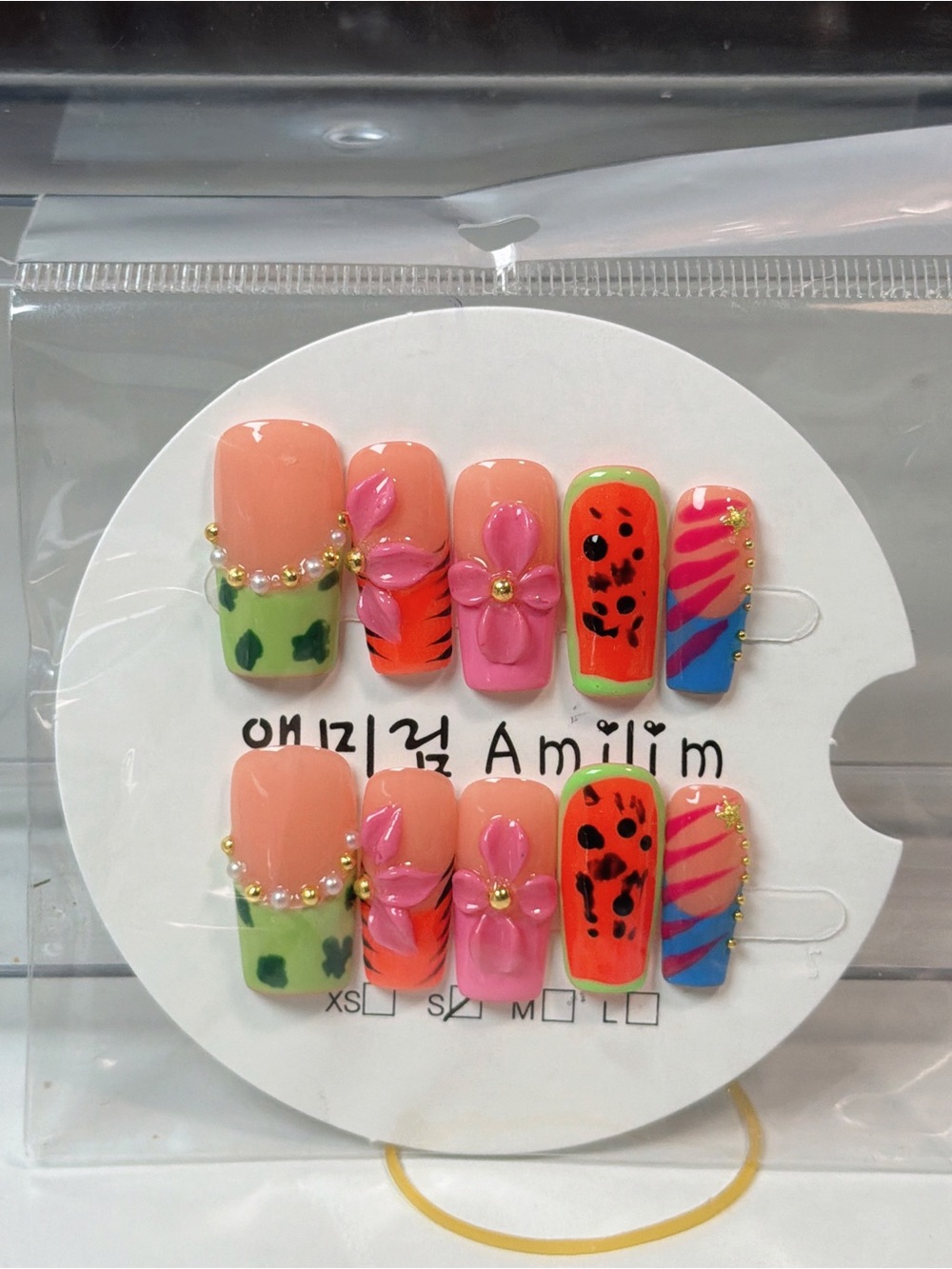 Multicolor Press-On Nail Set - Pink & Coral Floral Designs